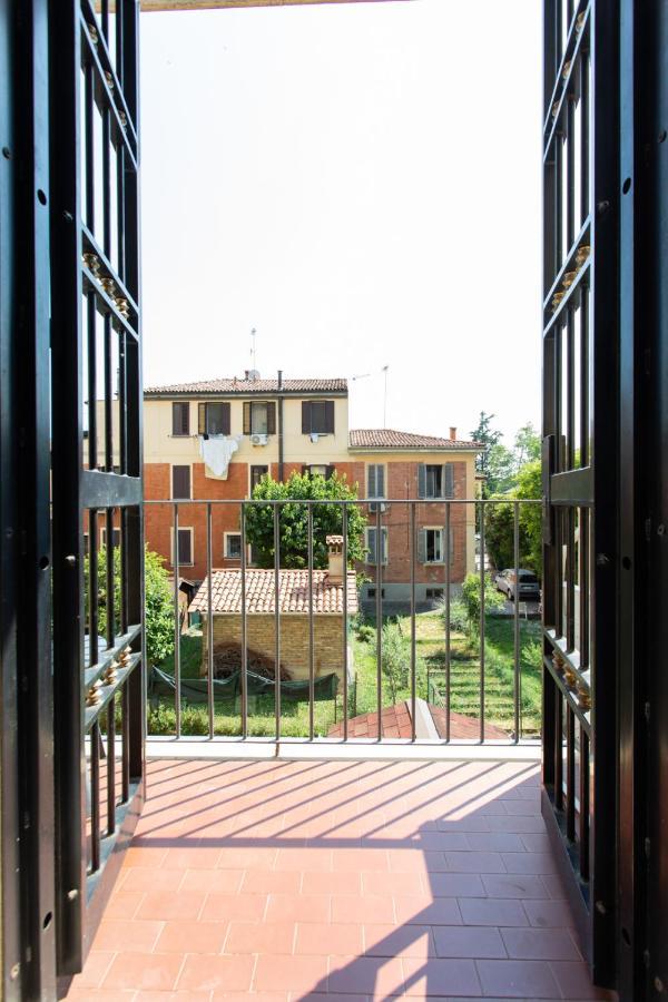 15 - Tourist House Bologna Primaticcio - Self Check-In Apartment Luaran gambar
